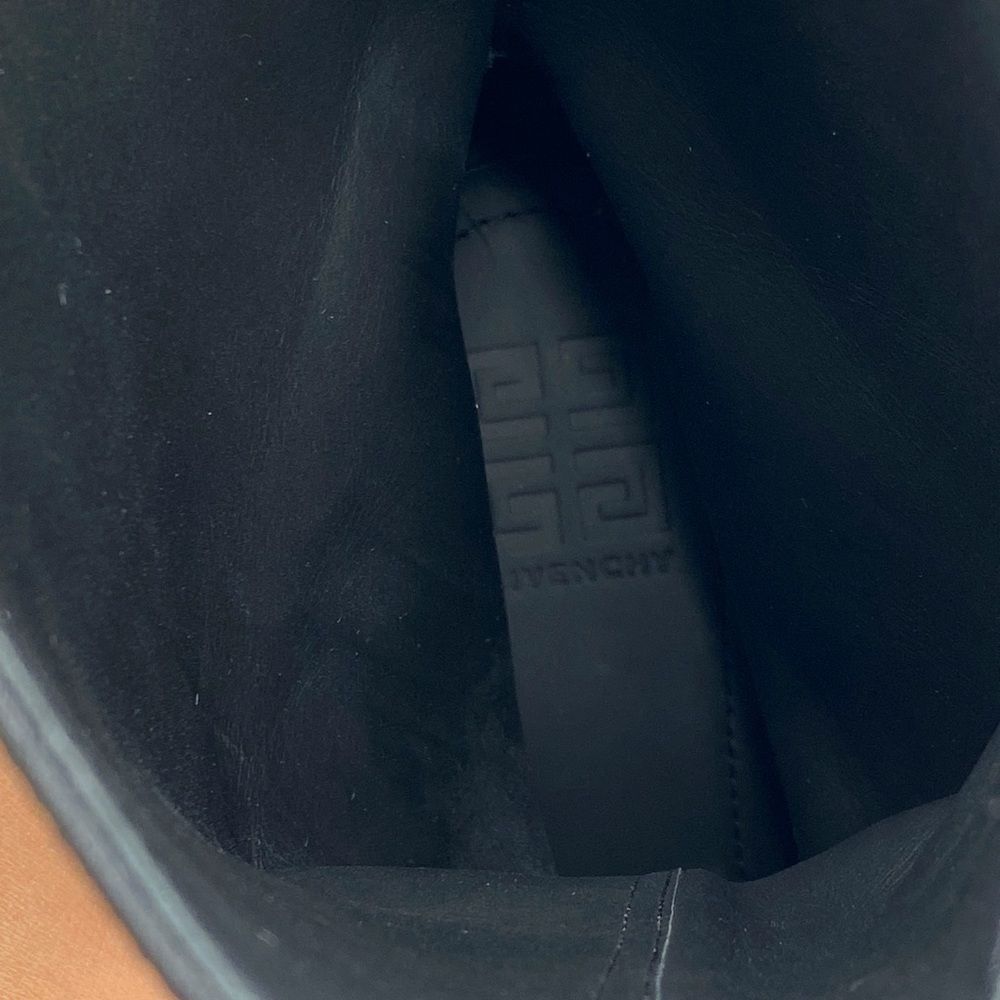 Givenchy G-Lock Ankle Boots in Leather size 38 - Picture 11 of 16